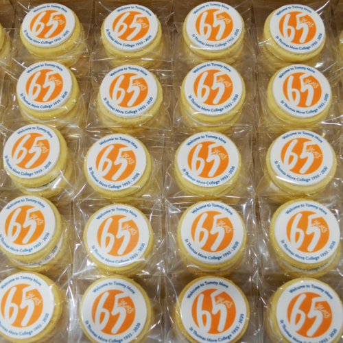 College logo cookies, branded cookies, corporate cookies sydney, corporate cookies Melbourne, corporate cookies Perth, corporate cookies brisbane